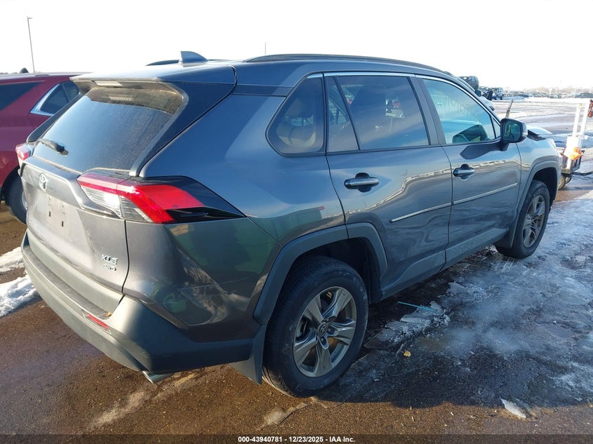 2023 Toyota Rav4 Xle