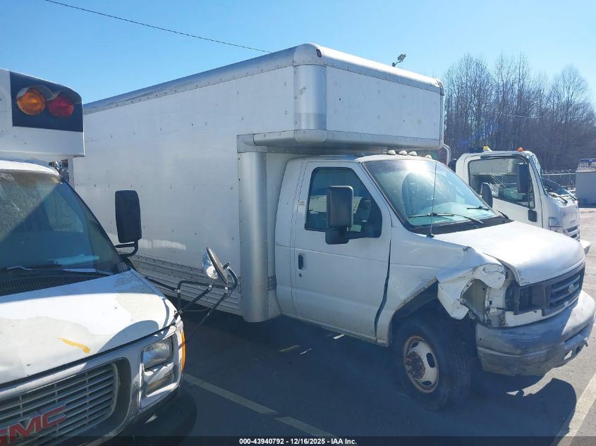 2007 Ford E-450 Cutaway VIN: 1FDXE45S97DA24426 Lot: 43940792