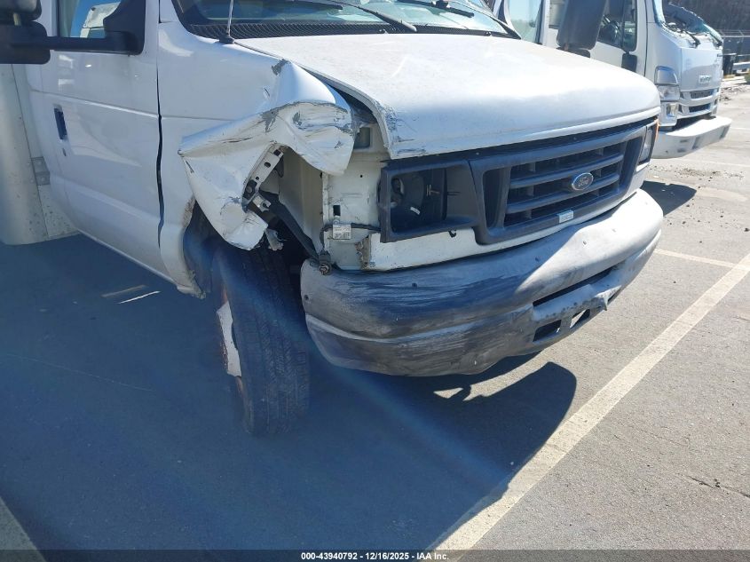 2007 Ford E-450 Cutaway VIN: 1FDXE45S97DA24426 Lot: 43940792