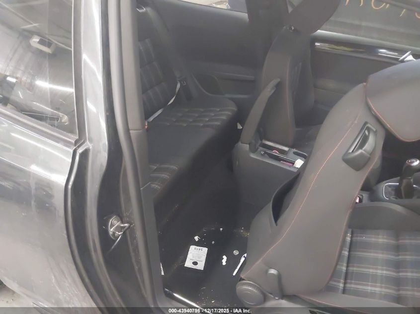 2012 Volkswagen Gti 2-Door VIN: WVWED7AJ0CW289344 Lot: 43940796