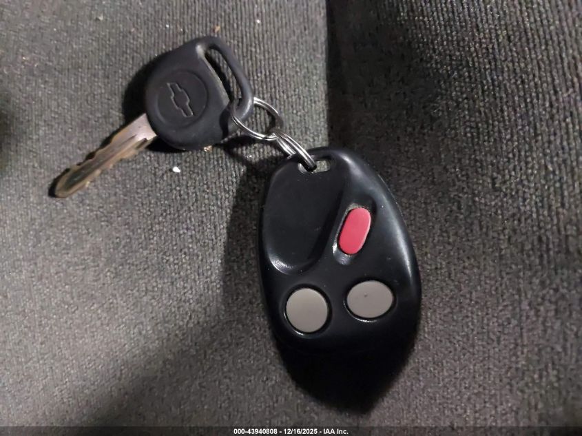 2005 Chevrolet Silverado 1500 Z71 VIN: 1GCEK19Z35Z342360 Lot: 43940808