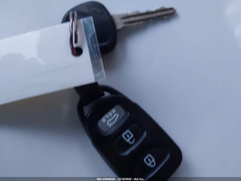 2010 Hyundai Sonata Gls VIN: 5NPET4AC1AH651588 Lot: 43940826