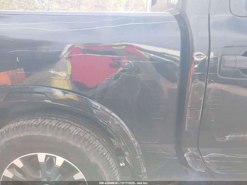 2017 Nissan Titan Pro-4X VIN: 1N6AA1E51HN536219 Lot: 43940836