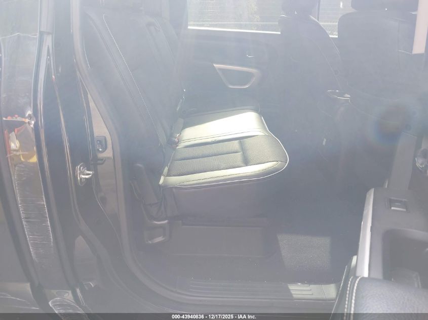 2017 Nissan Titan Pro-4X VIN: 1N6AA1E51HN536219 Lot: 43940836