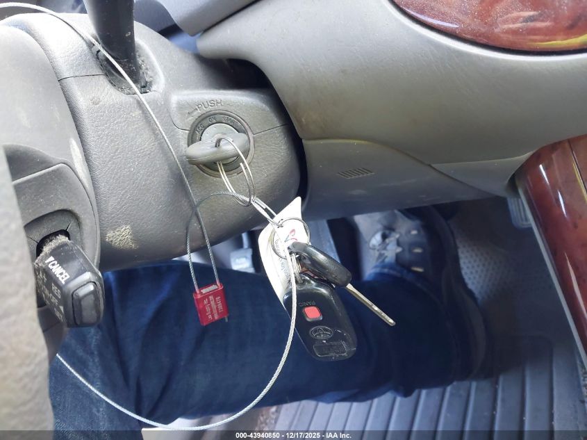 2005 Toyota Camry Xle VIN: 4T1BE32K25U393585 Lot: 43940850