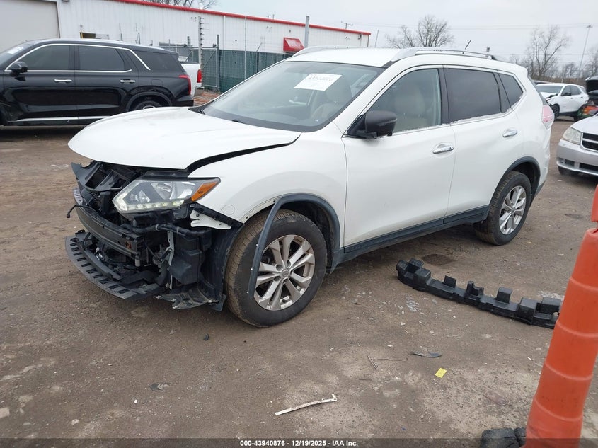 2016 Nissan Rogue Sv