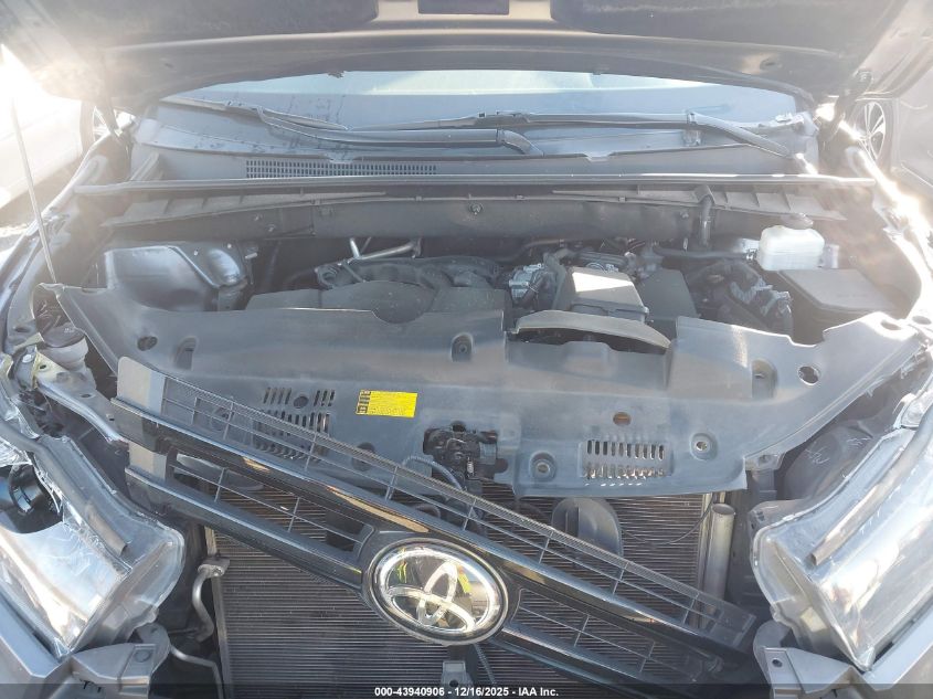 2019 Toyota Highlander Se VIN: 5TDJZRFH4KS984782 Lot: 43940906