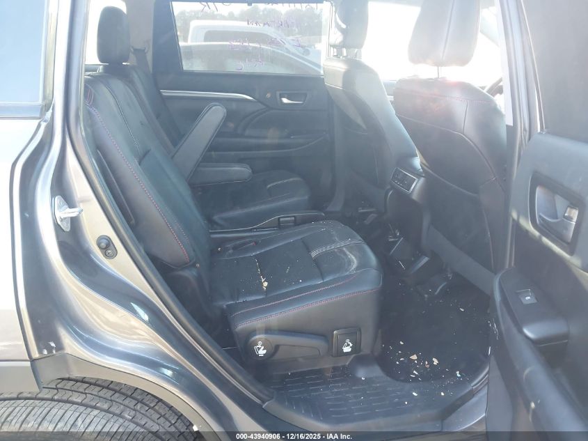 2019 Toyota Highlander Se VIN: 5TDJZRFH4KS984782 Lot: 43940906