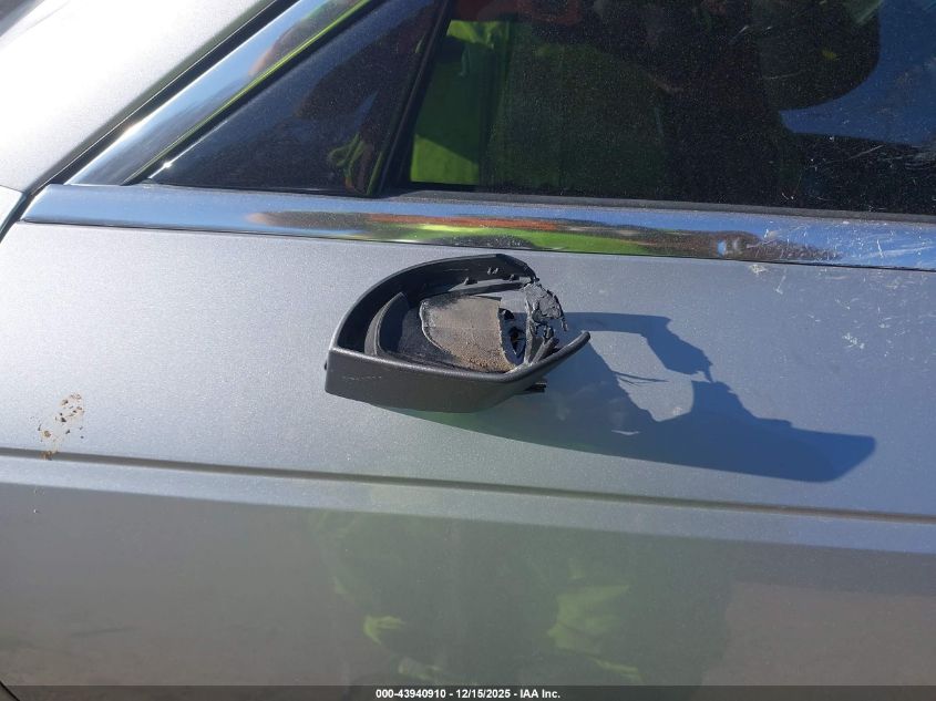 2019 Audi A4 40 Premium/40 Titanium Premium VIN: WAUGMAF46KA034831 Lot: 43940910