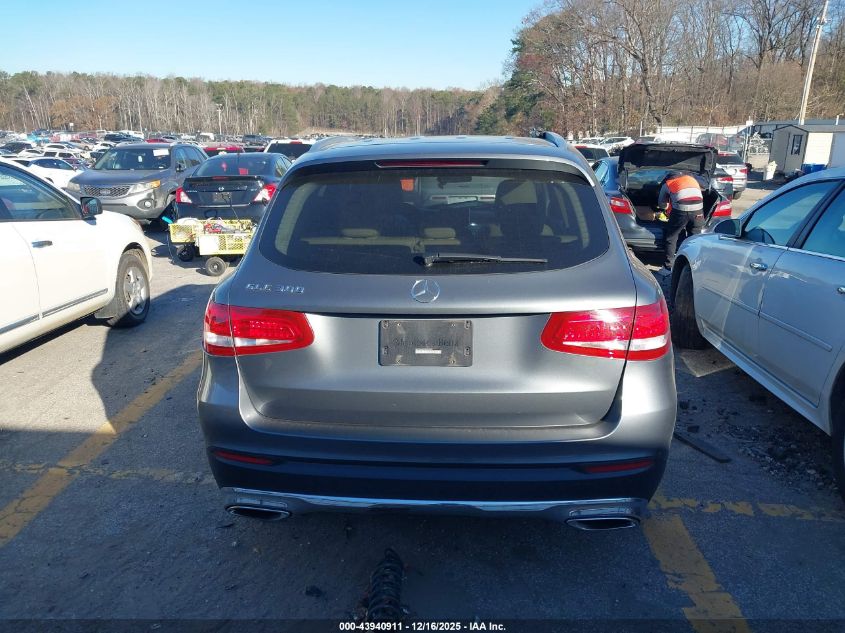 2017 Mercedes-Benz Glc 300 VIN: WDC0G4JB2HV010945 Lot: 43940911