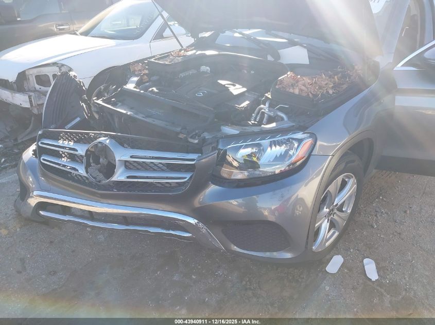 2017 Mercedes-Benz Glc 300 VIN: WDC0G4JB2HV010945 Lot: 43940911