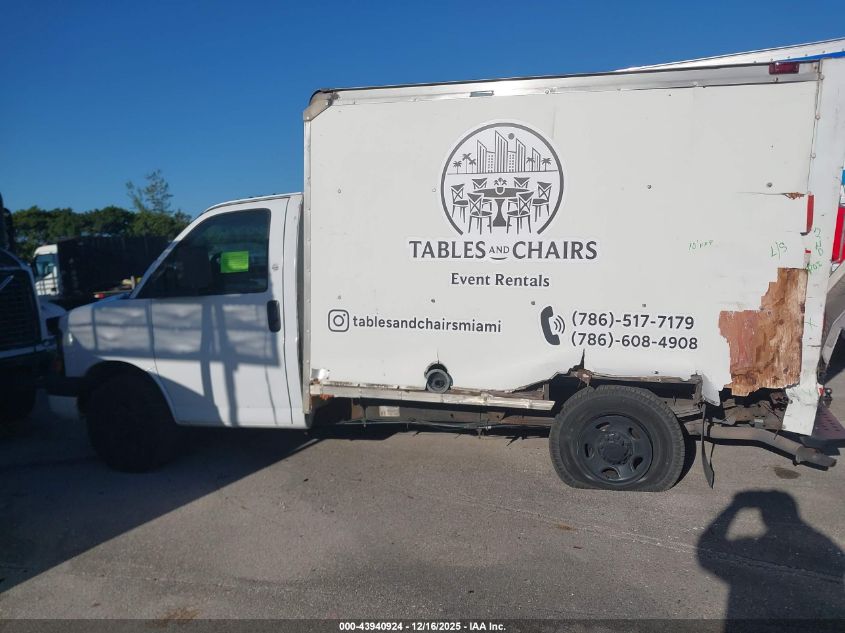 2003 GMC Savana Cutaway Standard VIN: 1GDGG31VX31903837 Lot: 43940924