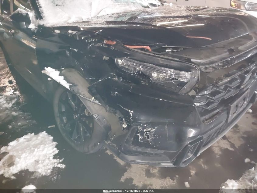 2025 Honda Cr-V Hybrid Sport-L VIN: 7FARS6H8XSE013765 Lot: 43940930