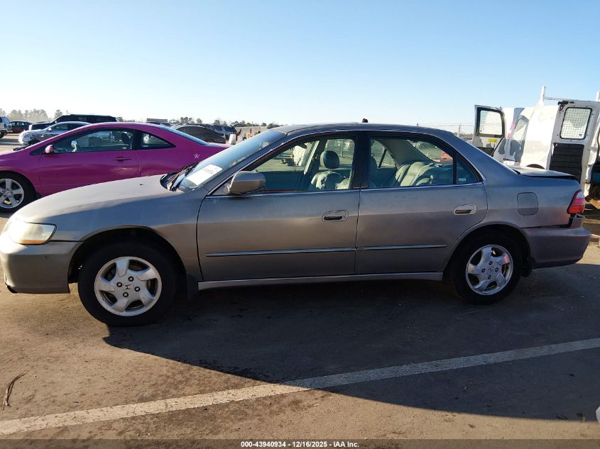 2000 Honda Accord 2.3 Ex VIN: JHMCG6680YC023179 Lot: 43940934