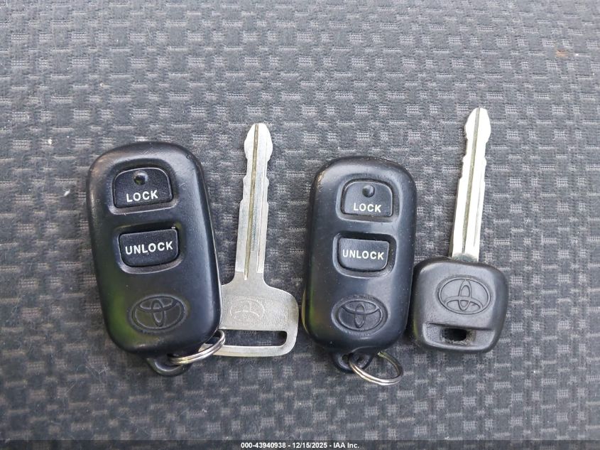 2004 Toyota Corolla S VIN: 1NXBR38E14Z313276 Lot: 43940938