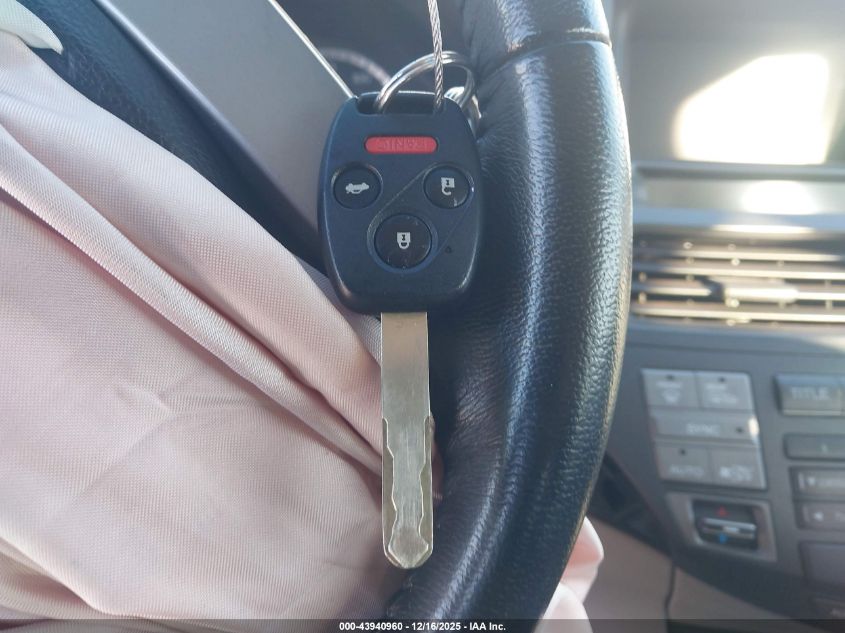 2010 Honda Accord 3.5 Ex-L VIN: 1HGCP3F81AA030371 Lot: 43940960