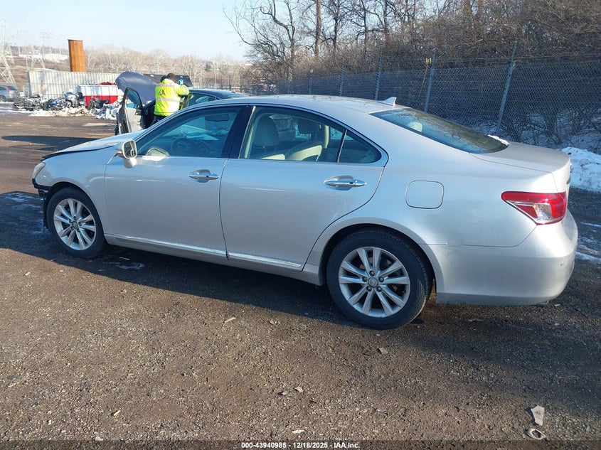 Lexus ES 350 — thumbnail 3