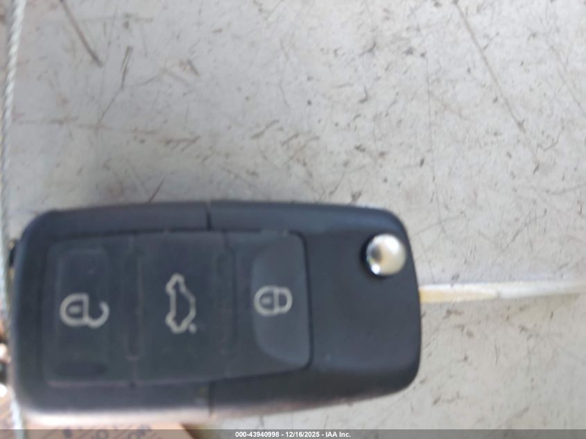 2008 Volkswagen New Beetle S/Se VIN: 3VWRW31C08M508801 Lot: 43940998