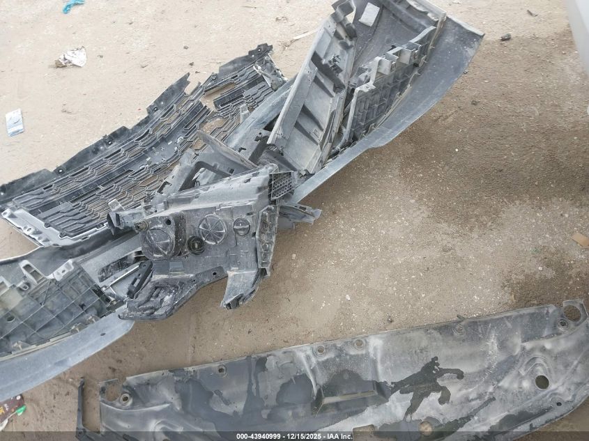 2016 Chevrolet Tahoe Lt VIN: 1GNSCBKC8GR239411 Lot: 43940999