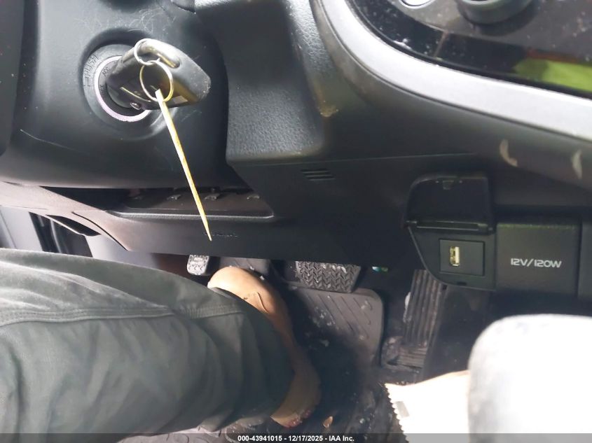 2024 Toyota Camry Se VIN: 4T1G11AK0RU885190 Lot: 43941015