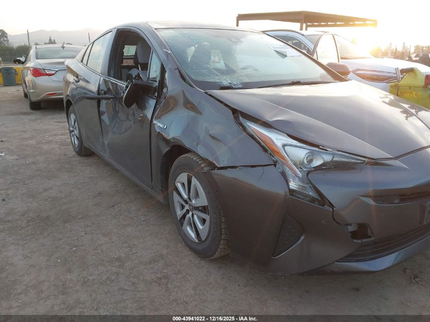 2018 Toyota Prius Three VIN: JTDKARFU0J3551646 Lot: 43941022