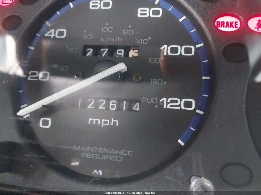 2000 Honda Civic Value Package VIN: 2HGEJ6611YH572404 Lot: 43941075