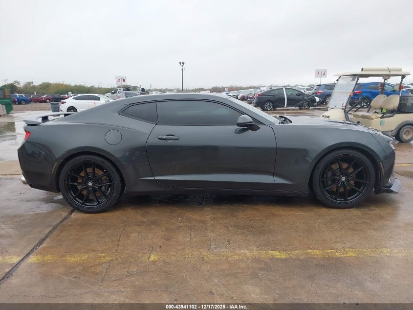 2017 Chevrolet Camaro 2Ss VIN: 1G1FH1R71H0160336 Lot: 43941102