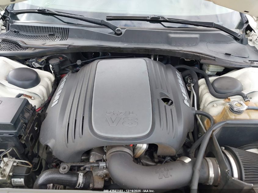 2009 Chrysler 300C Hemi VIN: 2C3KA63T39H562373 Lot: 43941103