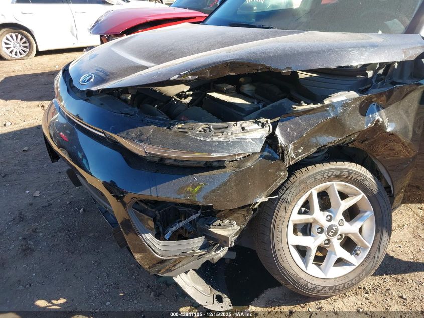 2021 Kia Soul S VIN: KNDJ23AU0M7781570 Lot: 43941105