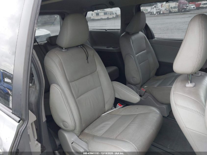 2017 Toyota Sienna Xle Premium 7 Passenger VIN: 5TDDZ3DC9HS162294 Lot: 43941110