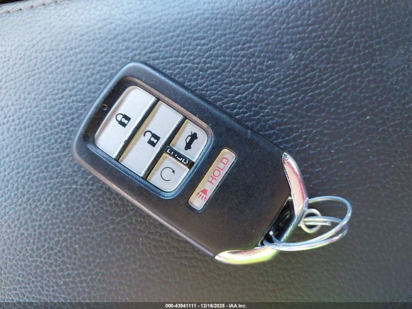 2016 Honda Civic Touring VIN: 19XFC1F90GE203792 Lot: 43941111