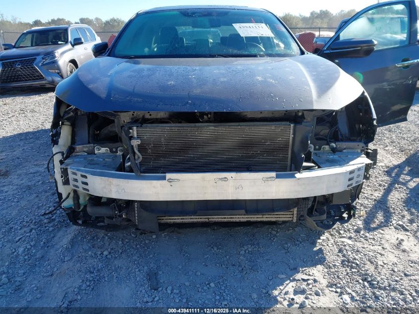 2016 Honda Civic Touring VIN: 19XFC1F90GE203792 Lot: 43941111