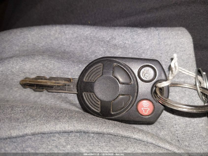 2010 Ford Escape Xlt VIN: 1FMCU9DG4AKC45530 Lot: 43941115