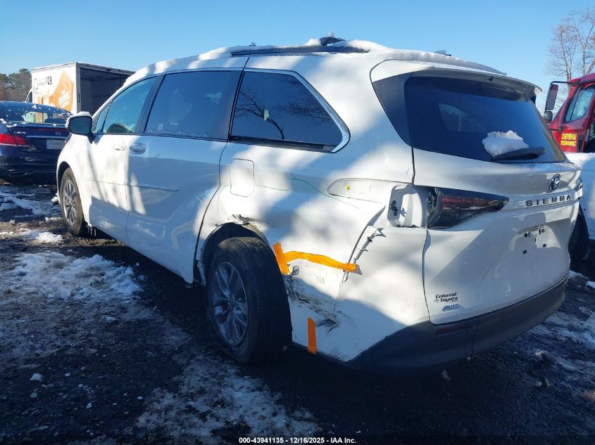 2024 Toyota Sienna - 5TDBSKFC9RS120583