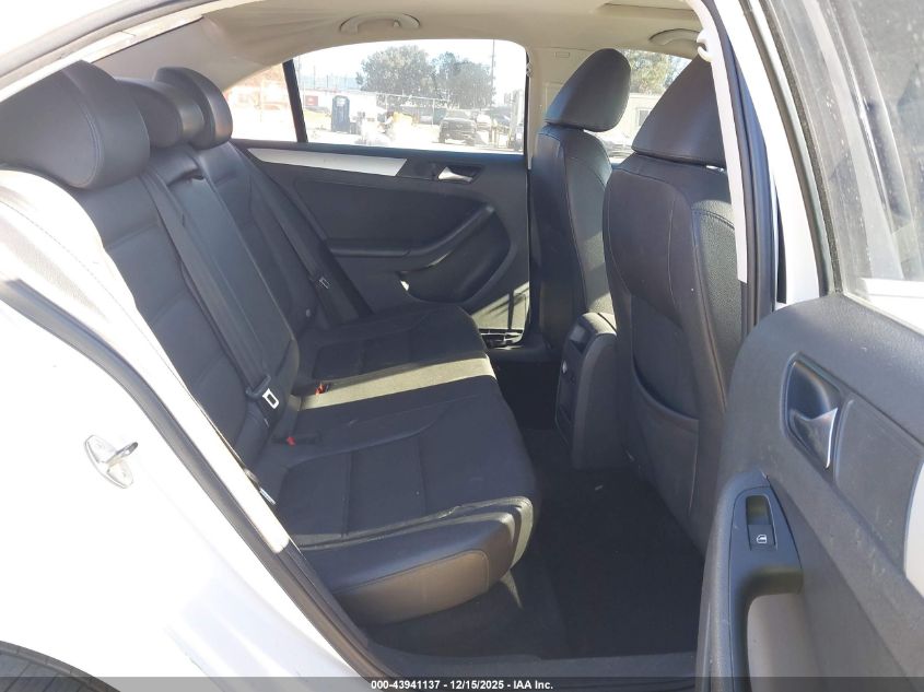 2012 Volkswagen Jetta 2.5L Sel VIN: 3VWLP7AJ5CM409795 Lot: 43941137