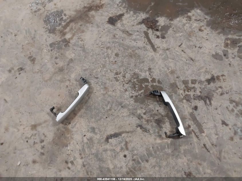 2016 Ford Taurus Sel VIN: 1FAHP2E81GG146617 Lot: 43941156