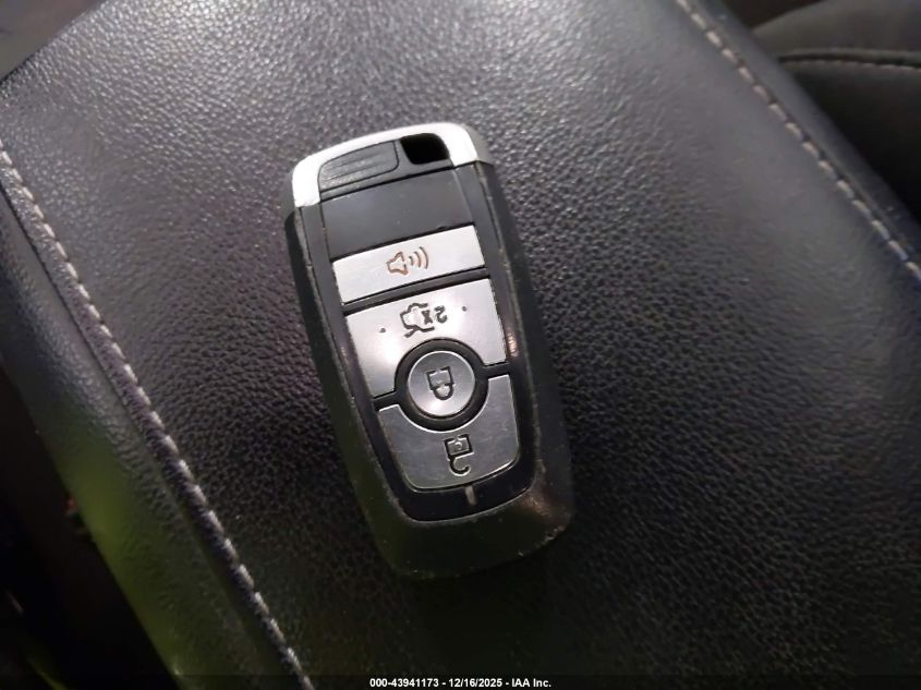 2017 Ford Fusion Se VIN: 3FA6P0H76HR198298 Lot: 43941173