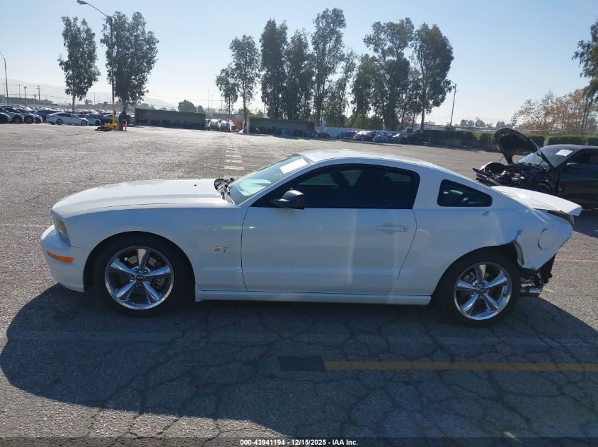2006 Ford Mustang Gt VIN: 1ZVHT82H965182527 Lot: 43941194