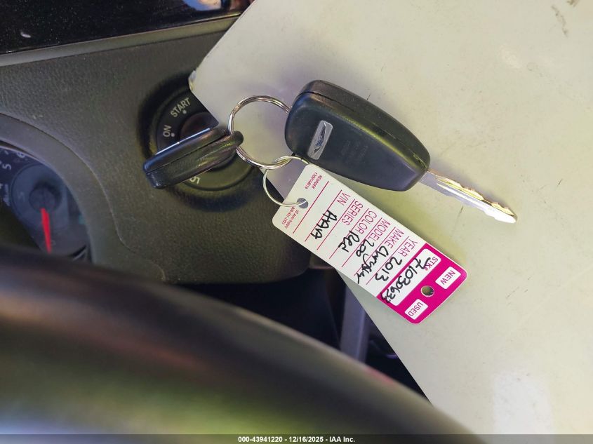 2013 Chrysler 200 Limited VIN: 1C3CCBCG5DN719377 Lot: 43941220