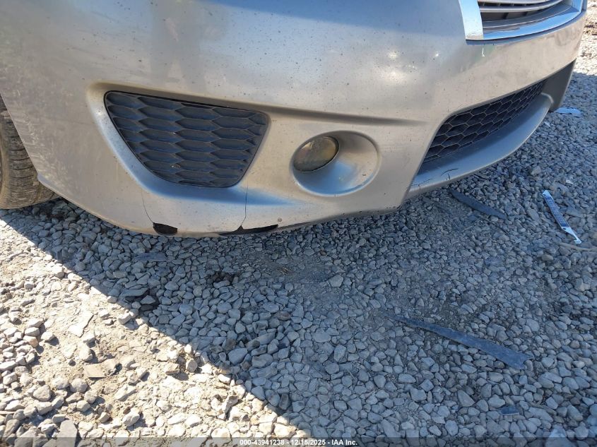 2014 Nissan Sentra Sr VIN: 3N1AB7AP5EY286513 Lot: 43941238