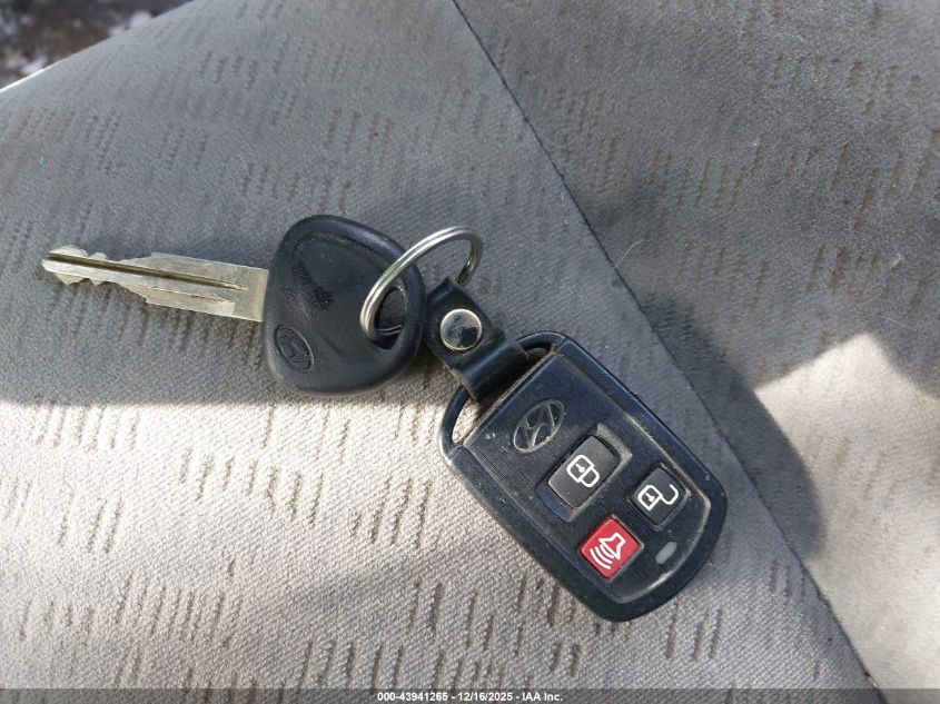 2006 Hyundai Elantra Gls/Limited VIN: KMHDN46D66U206506 Lot: 43941265