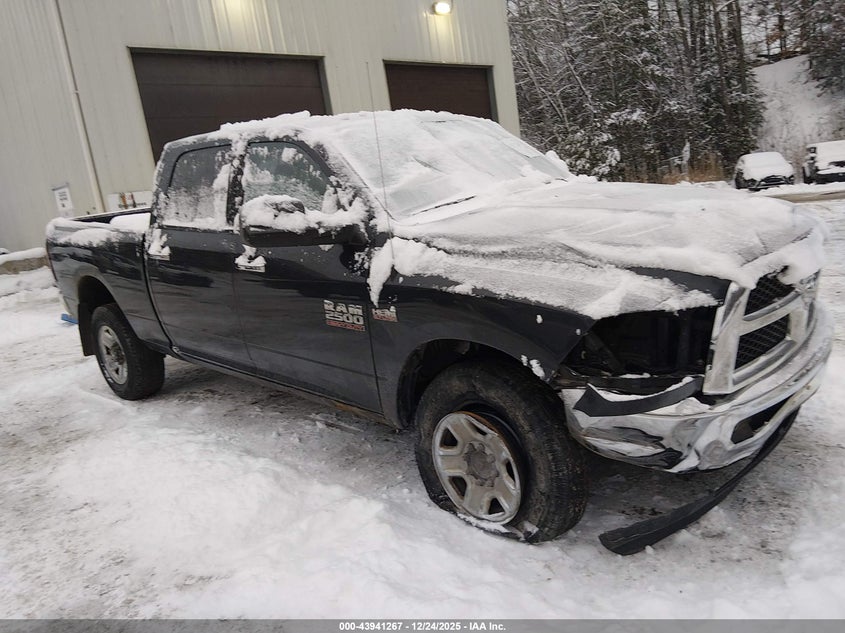 Vin: 3c6tr5dt6fg623624, lot: 44436897, ram 2500 slt 20151