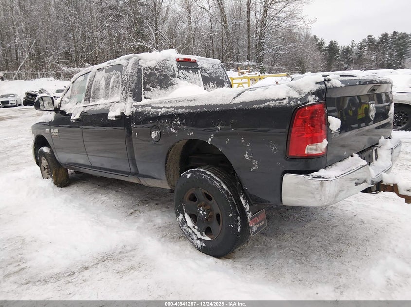 Vin: 3c6tr5dt6fg623624, lot: 44436897, ram 2500 slt 20153