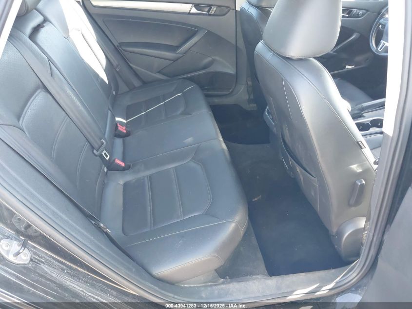 2014 Volkswagen Passat 1.8T Se VIN: 1VWBS7A30EC105855 Lot: 43941283