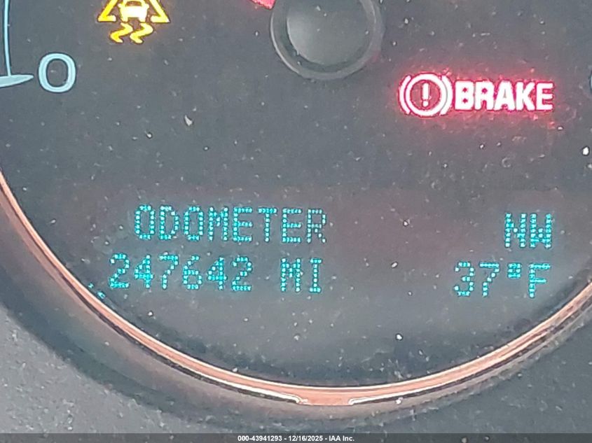 2010 Chevrolet Tahoe Lt VIN: 1GNUCBE02AR177733 Lot: 43941293