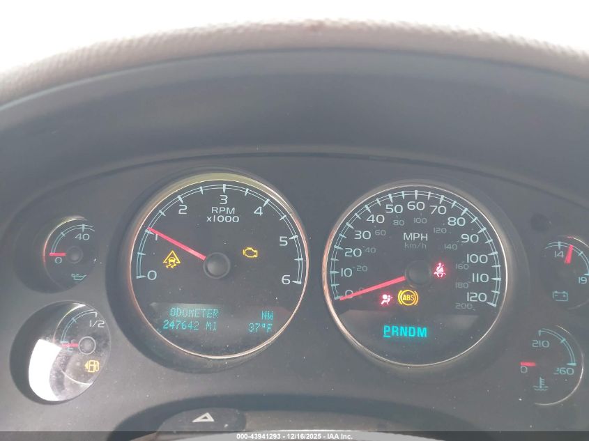 2010 Chevrolet Tahoe Lt VIN: 1GNUCBE02AR177733 Lot: 43941293