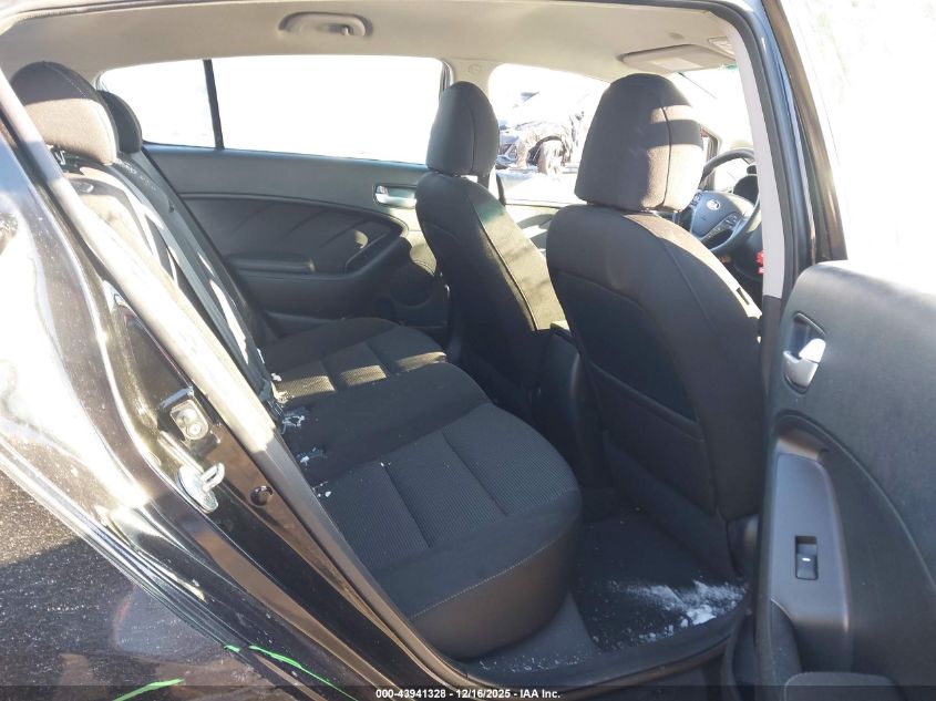 2017 Kia Forte Lx VIN: KNAFK5A84H5670586 Lot: 43941328