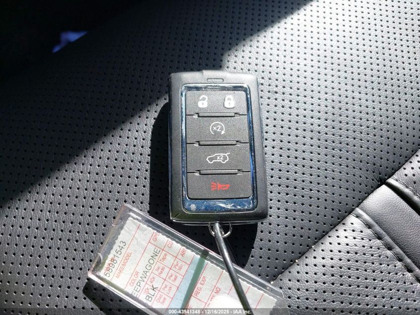 2025 Jeep Wagoneer L Series Ii 4X4 VIN: 1C4SJSBP7SS523390 Lot: 43941348