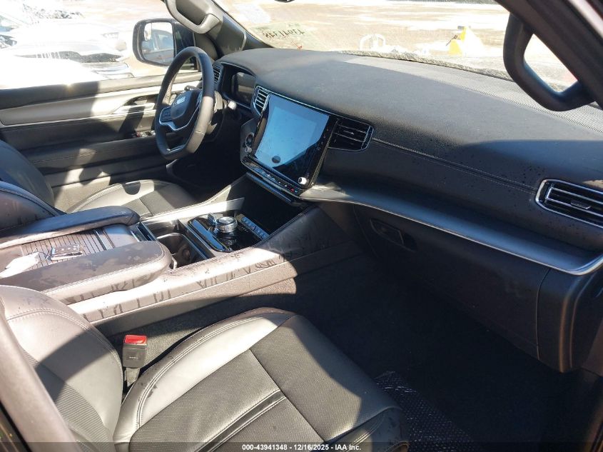 2025 Jeep Wagoneer - 1C4SJSBP7SS523390