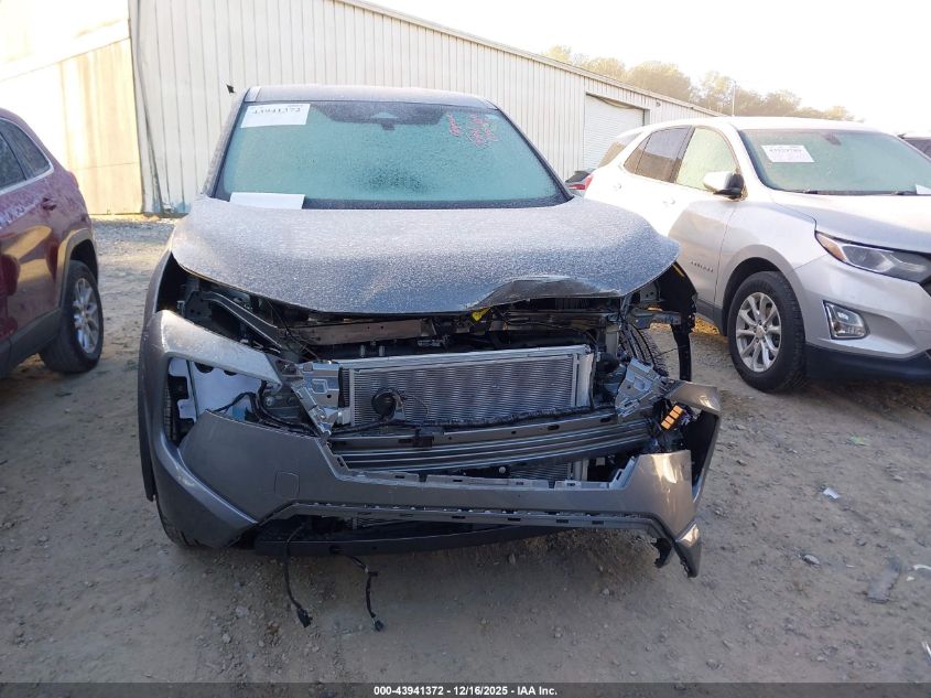 2025 Nissan Rogue S Intelligent Awd VIN: 5N1BT3AB7SC837908 Lot: 43941372